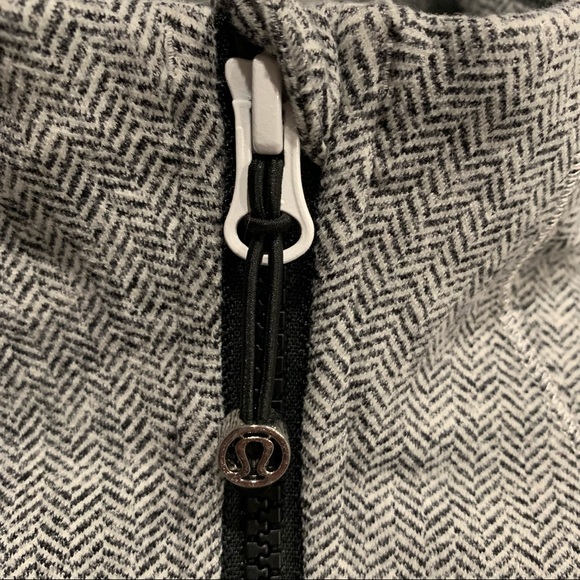Lululemon Forme Jacket II Textured Heathered Herringbone Heathered Black White - Picture 7 of 15